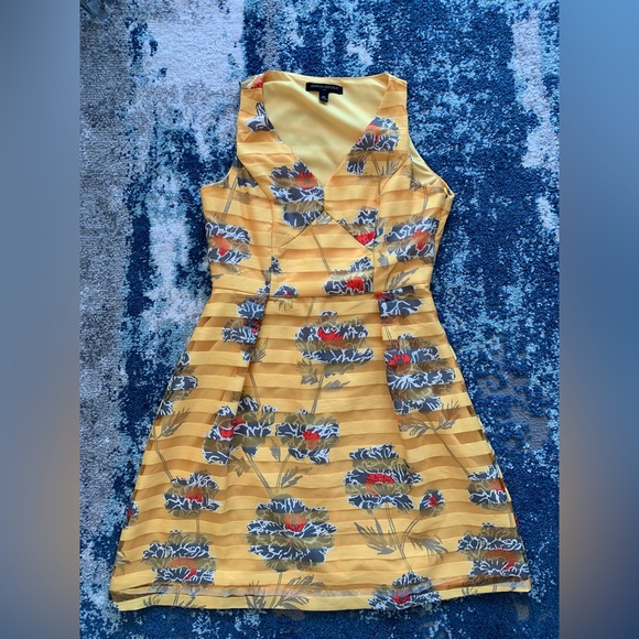 NWOT Floral Summer Dress - Picture 1 of 4